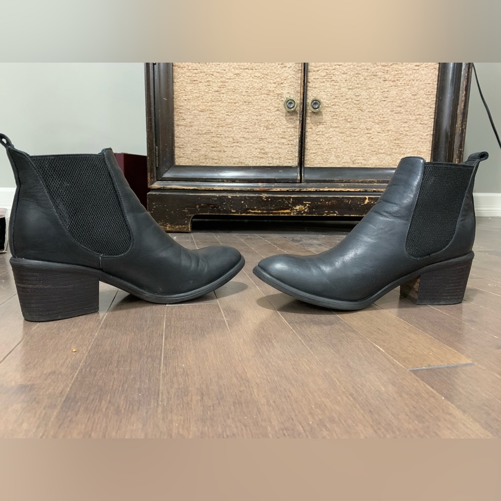 Black leather ankle boots